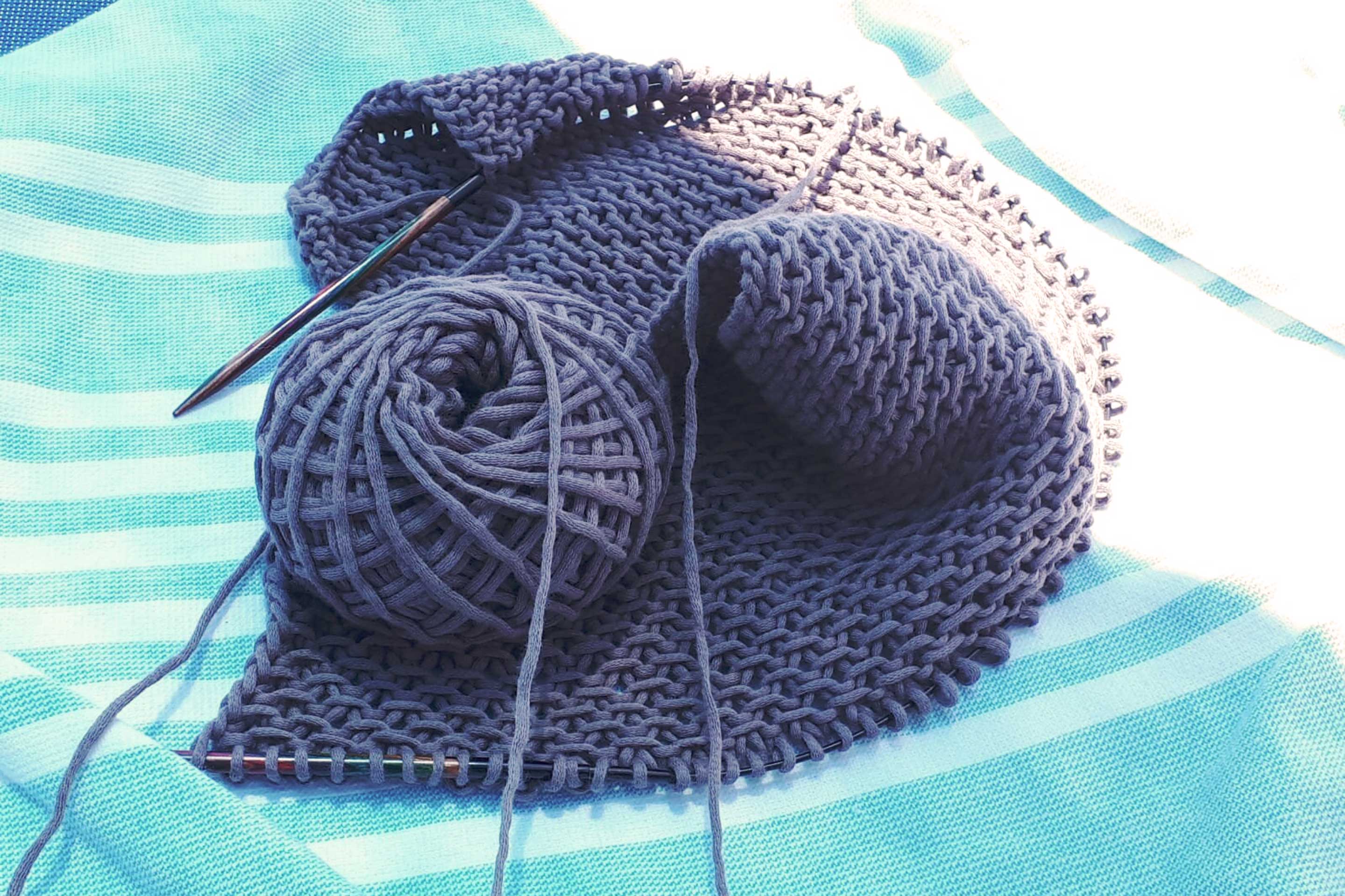 Stricken am Strand | Ulis Wollige Maschen